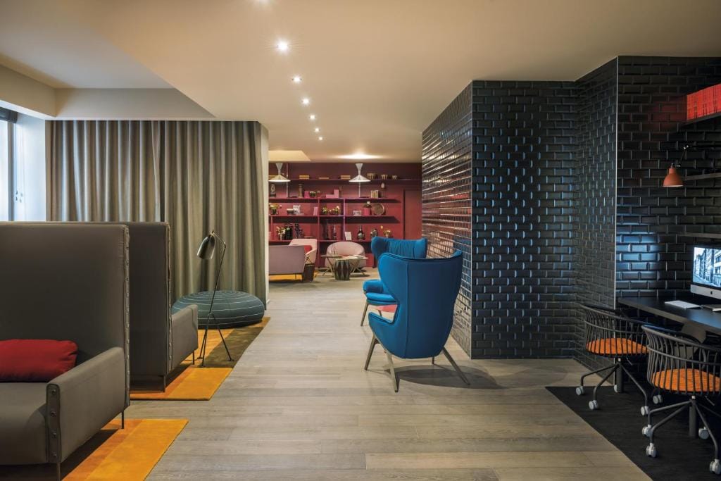 OKKO Hotels Lyon Centre — 5