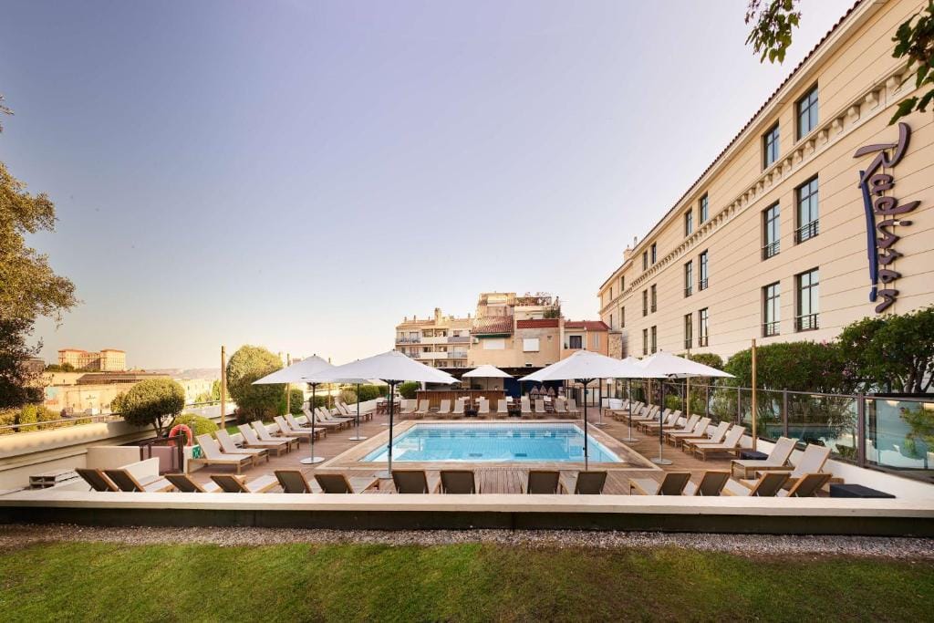 Radisson Blu Hotel Marseille Vieux Port — 4