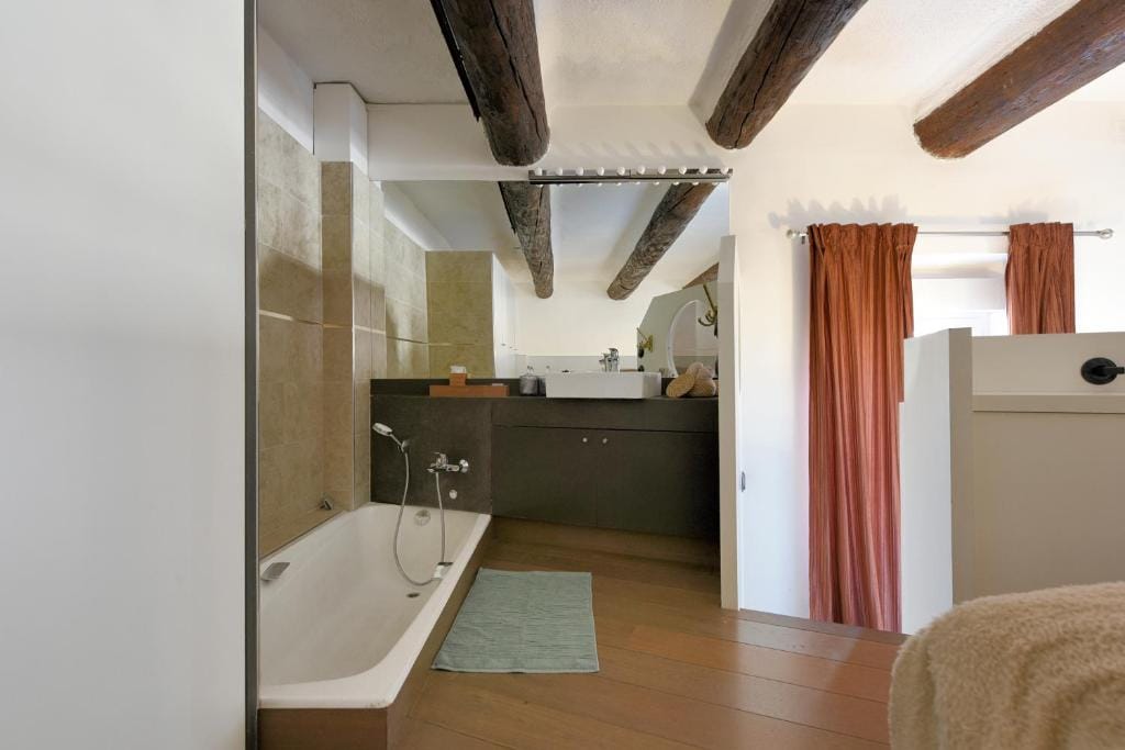 Vieux-Port Magnifique Appartement Loft — 3