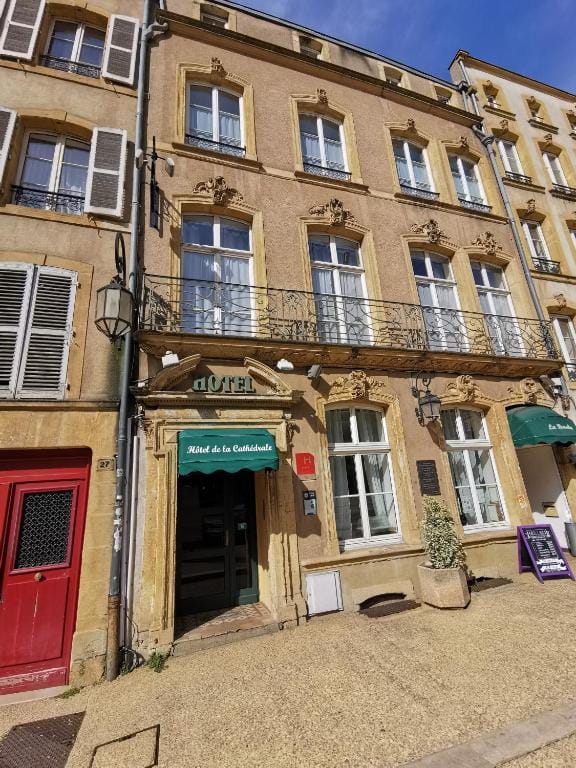 Hôtel de la Cathédrale Metz — 5