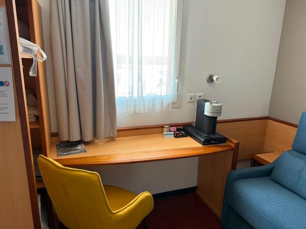 Brit Hotel Confort Montauban — 4
