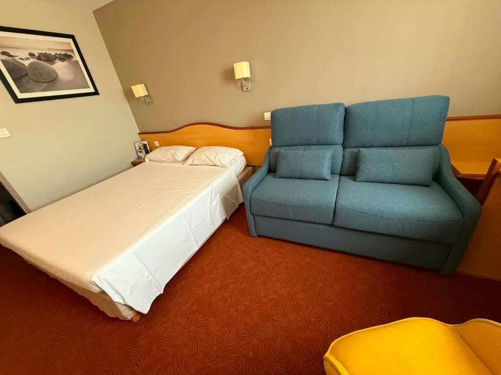 Brit Hotel Confort Montauban — 5
