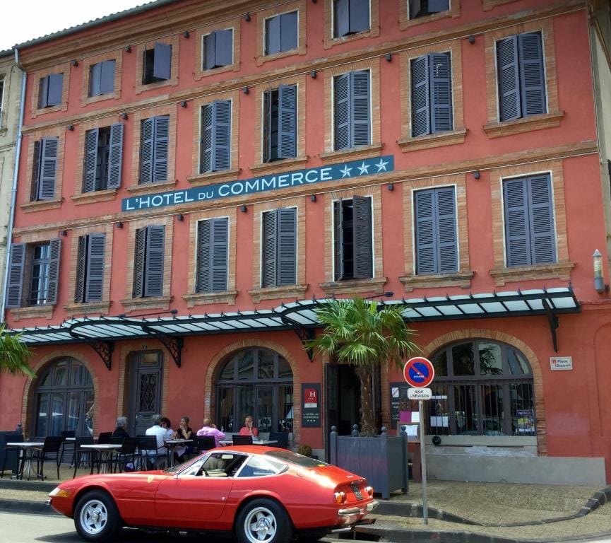 Hôtel du Commerce — 1