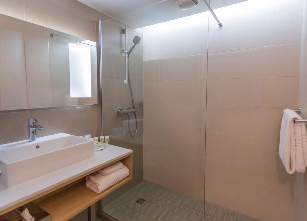 Courtyard by Marriott Montpellier — 4