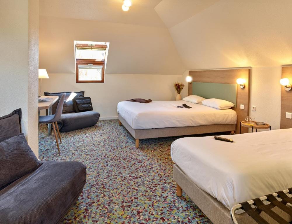 Hôtel REVOTEL Nancy Centre Gare et Congrès — 2