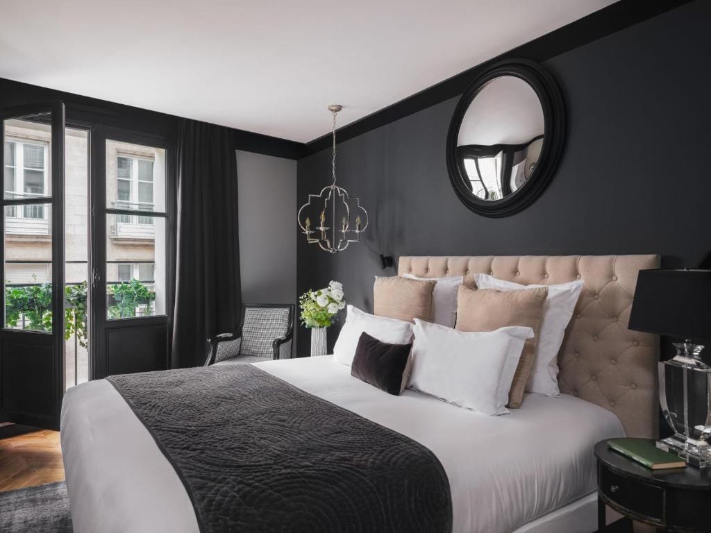 Maisons du Monde Hotel & Suites - Nantes — 1