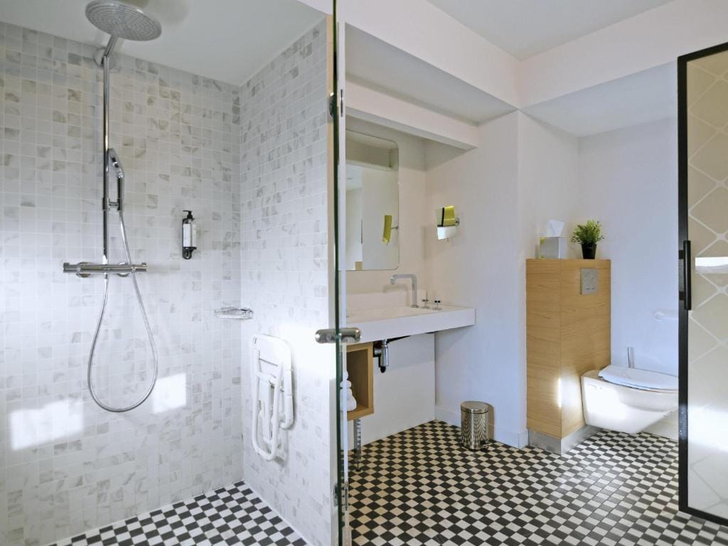 Mercure Nantes Centre Gare — 3