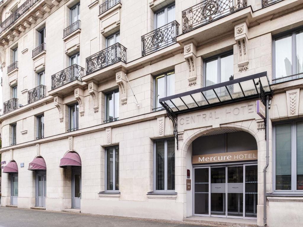 Mercure Nantes Centre Grand Hotel — 2