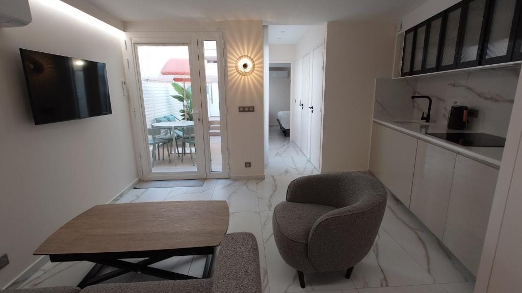 Club Inn Appartement — 5