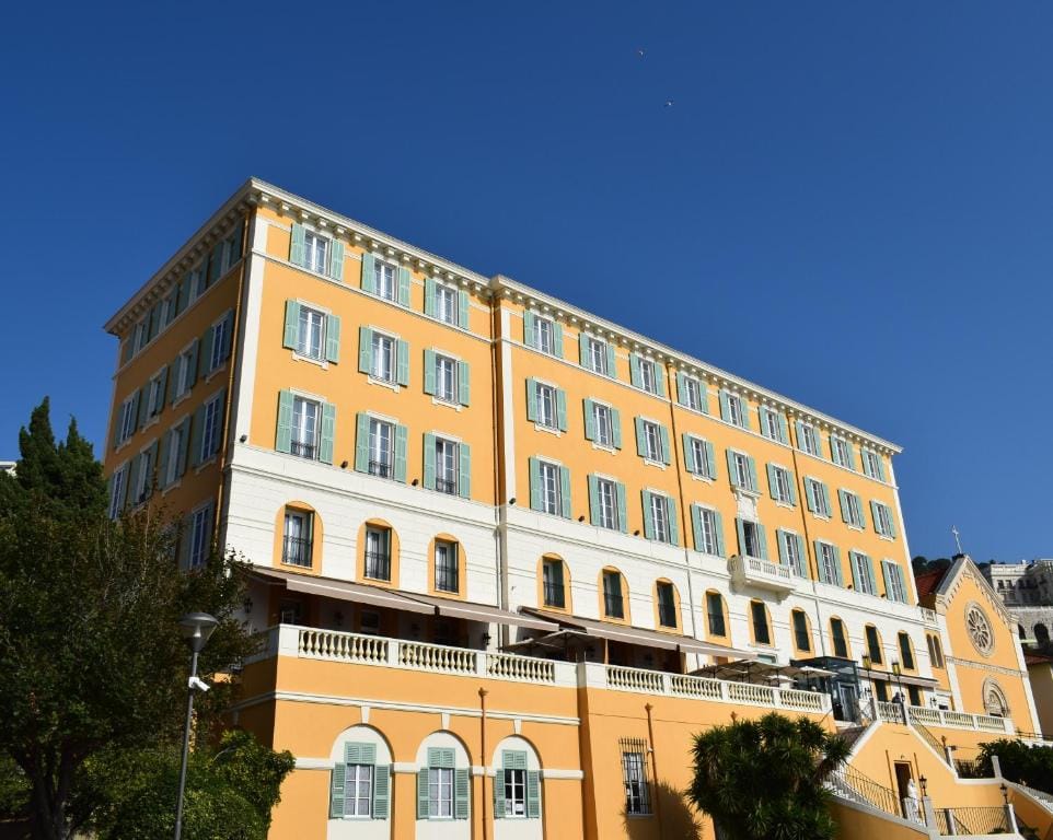 Hotel Le Saint Paul — 3