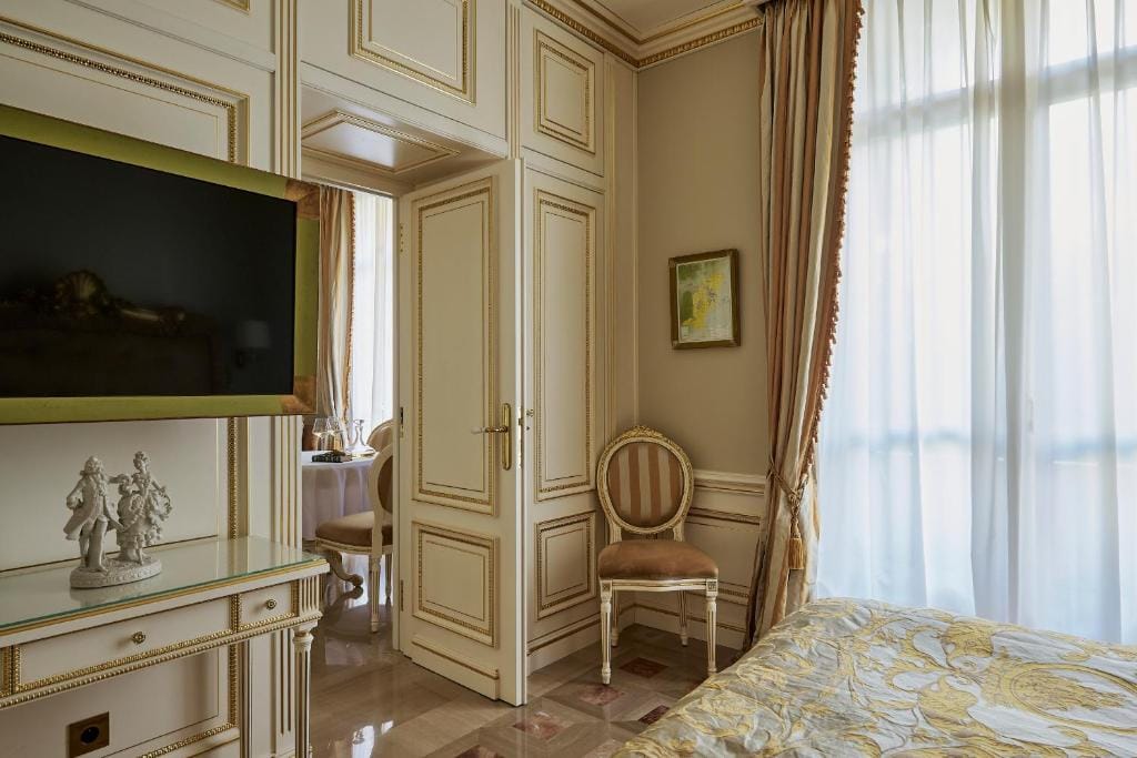 Maison des Barons — 5