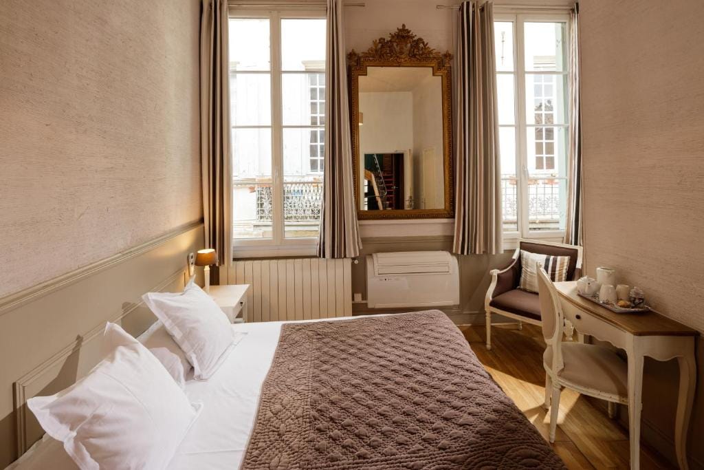 Hôtel l'Amphithéâtre — 2
