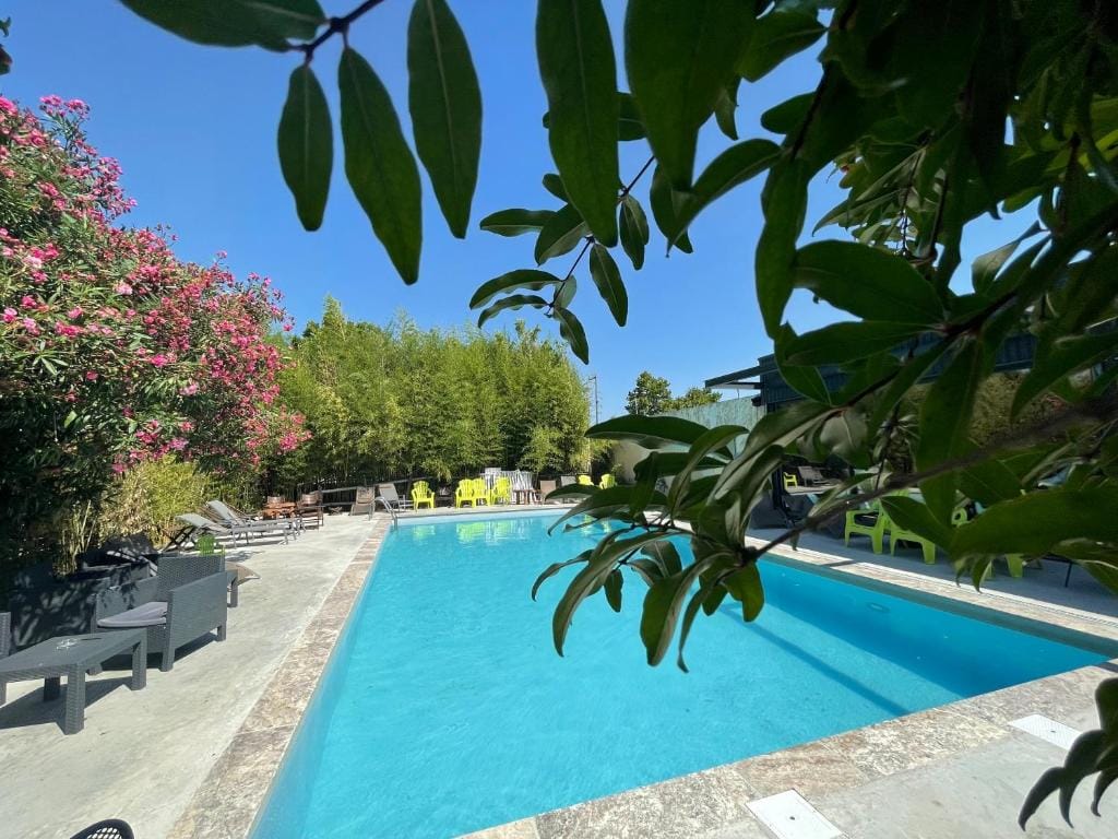 Logis Hotel NIMOTEL — 1