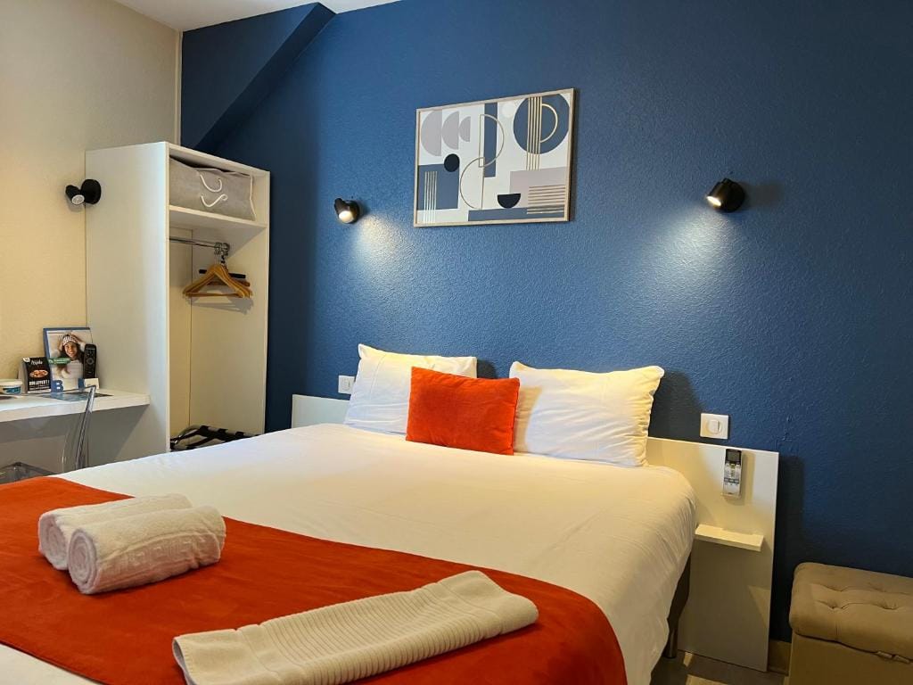 Brit Hotel du Parc Niort Centre-Parking gratuit — 4