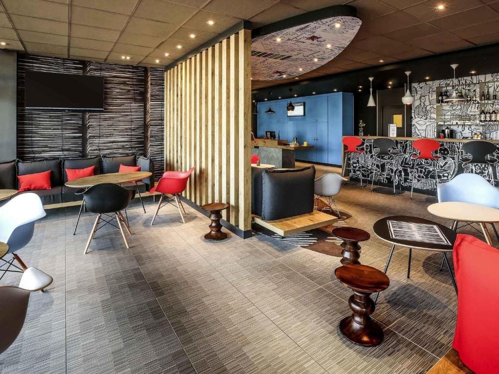Ibis Niort Est Mendes France — 4