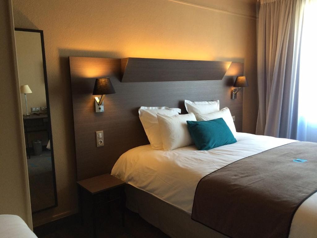Moka Hotel — 1