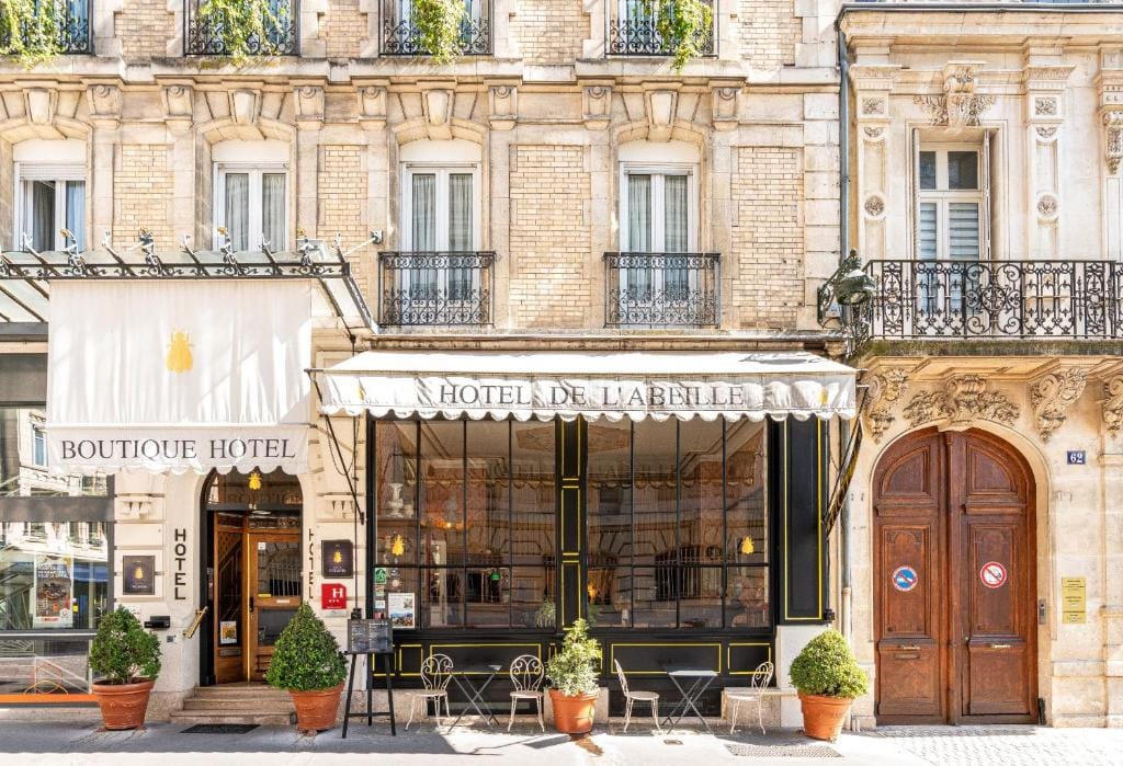 Hôtel de l'Abeille — 2