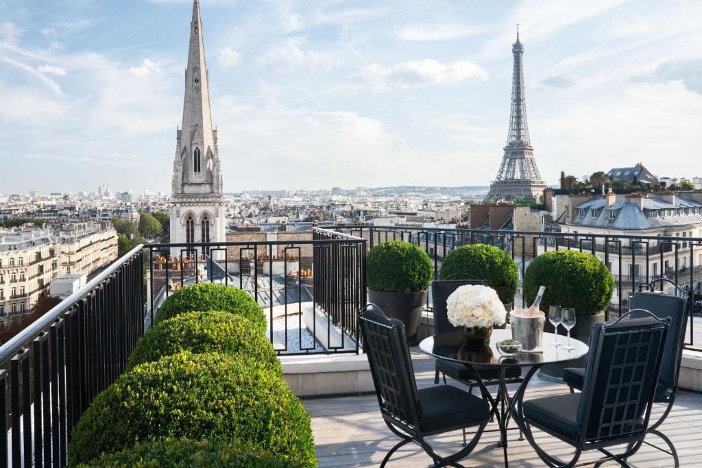 Four Seasons Hotel George V Paris — 1