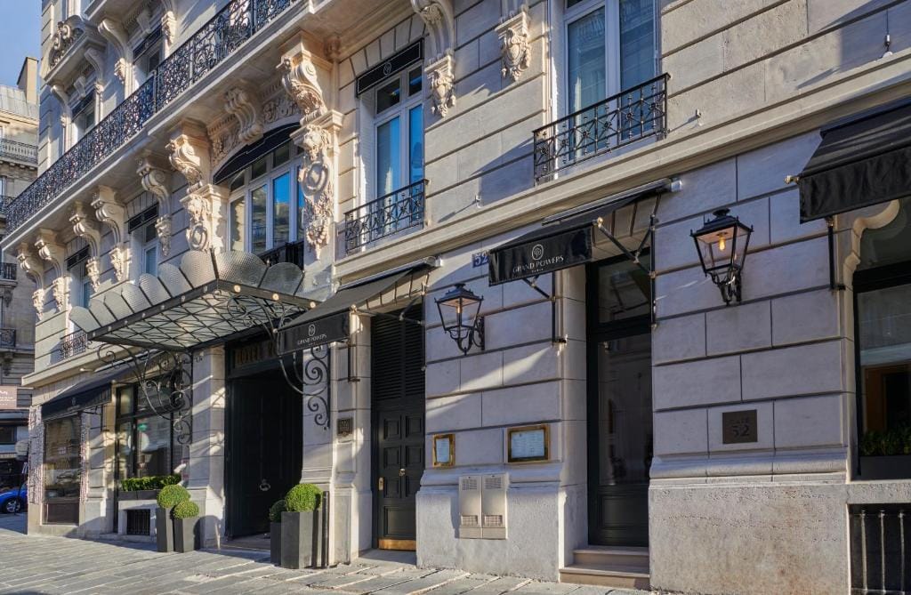 Grand Powers Hotel — 3