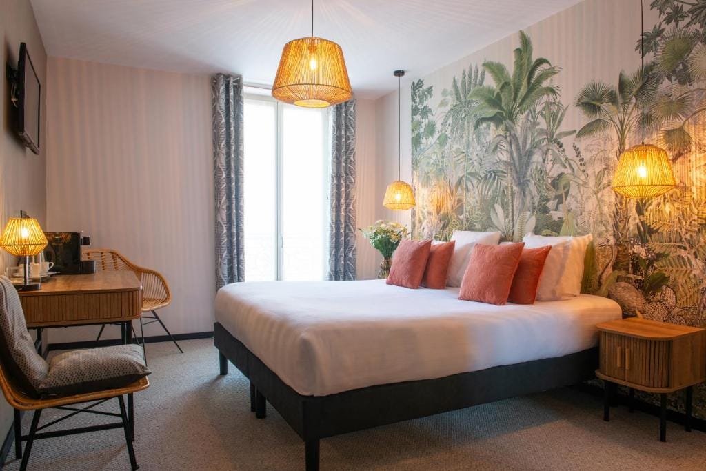 Helussi Hôtel — 2