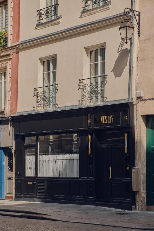 Nestay Sentier — 1