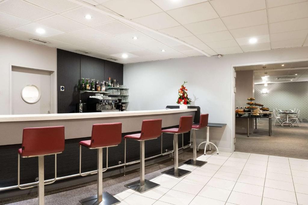 Hôtel du Palois Pau Centre Bosquet ex Quality — 4
