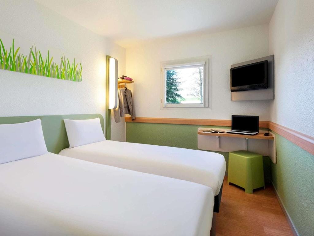 ibis Budget Pau Est — 2