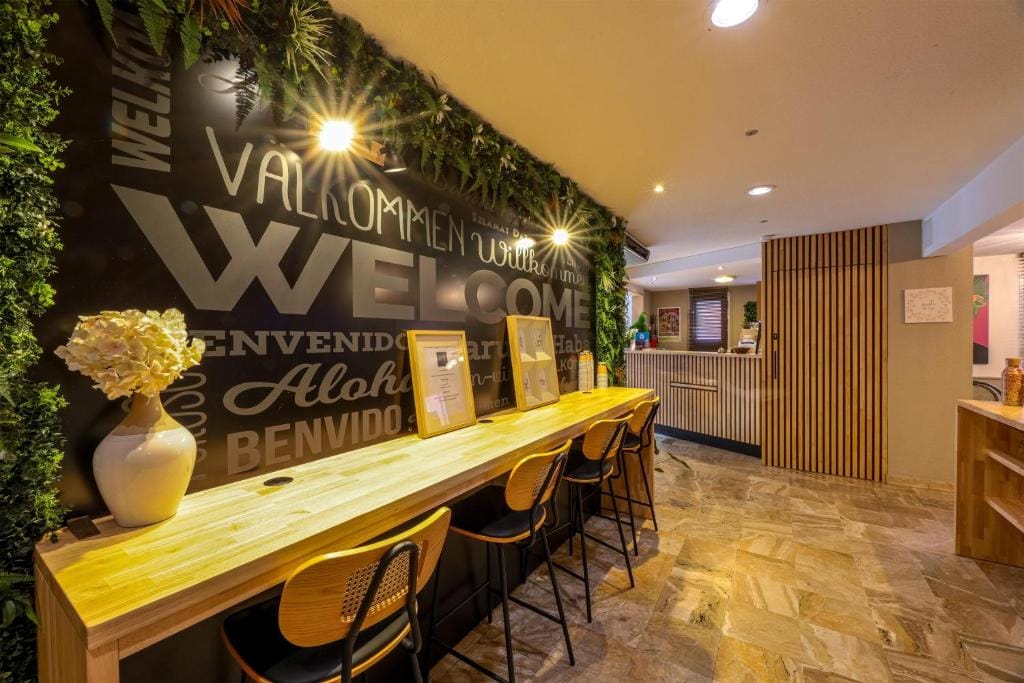 Ostal Pau Universite - Sure Hotel Collection by Best Western — 1