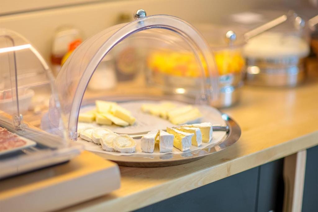 Ostal Pau Universite - Sure Hotel Collection by Best Western — 3
