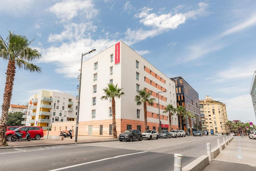 Appart'City Confort Perpignan Centre Gare — 3