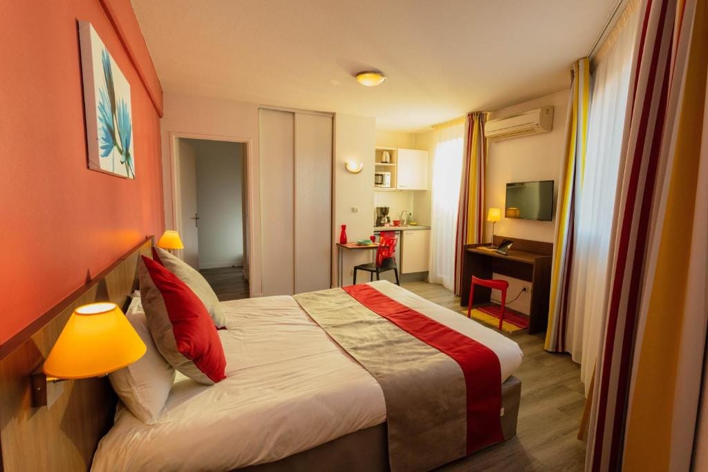 Appart-Hôtel Mer & Golf City Perpignan Centre — 2