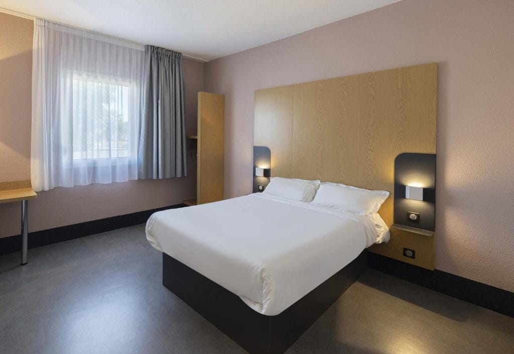 B&B HOTEL Perpignan Sud Marché International — 2