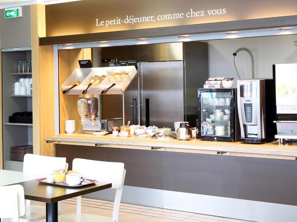 B&B HOTEL Perpignan Sud Marché International — 4