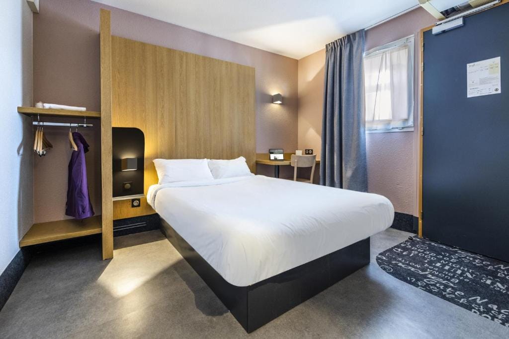 B&B HOTEL Perpignan Sud Porte d'Espagne — 1