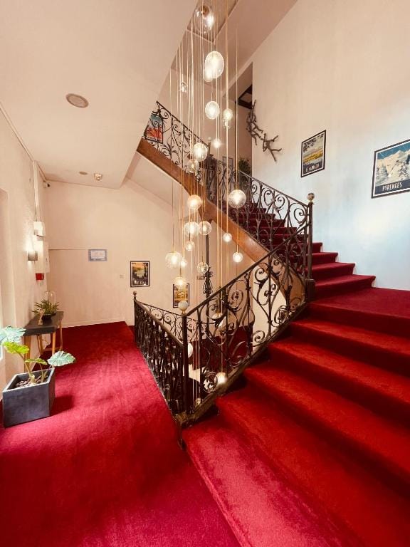 Hôtel De La Loge — 1
