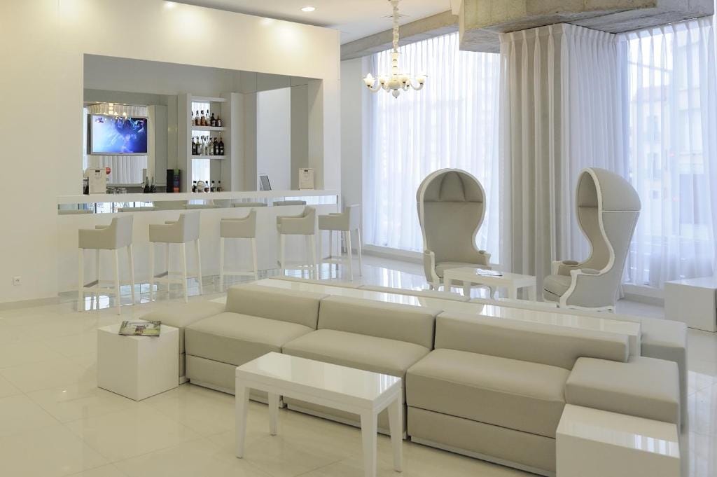 Kyriad Prestige Perpignan Centre Gare — 1