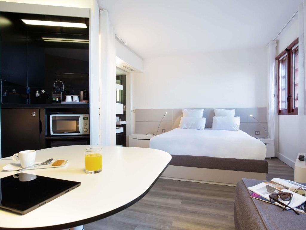 Novotel Suites Perpignan Centre - Grandes Suites & Confort Centre-Ville — 1