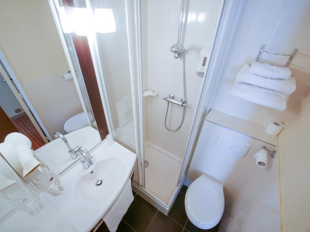 Hôtel Inn Design & Restaurant Poitiers — 5