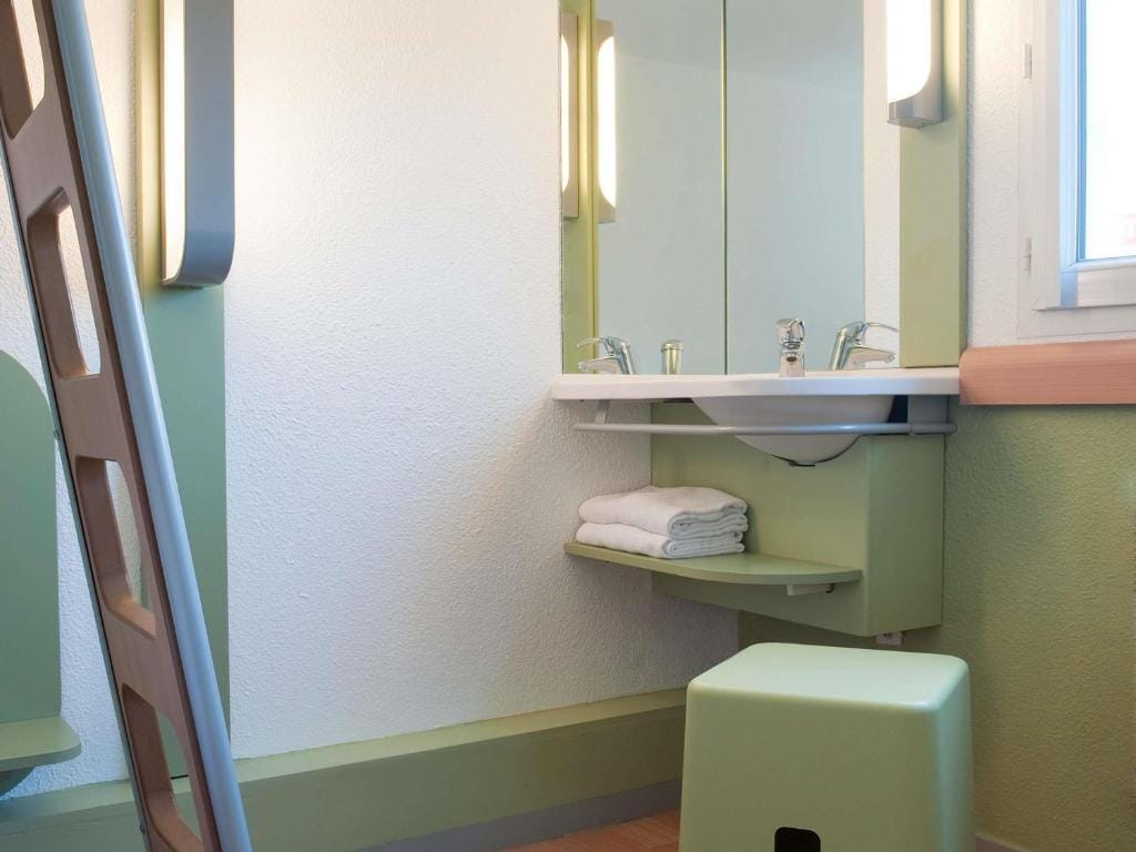 ibis budget Poitiers Sud — 3