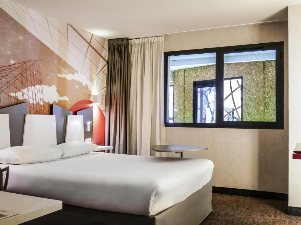 ibis Styles Poitiers Centre — 2