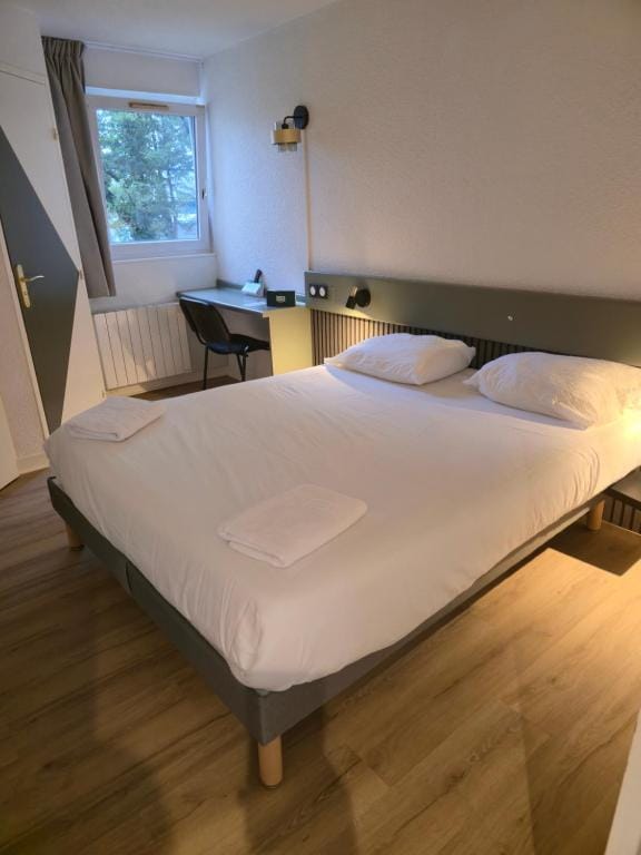 Logis Hôtel Come Inn — 1