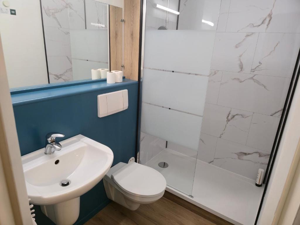 Logis Hôtel Come Inn — 5