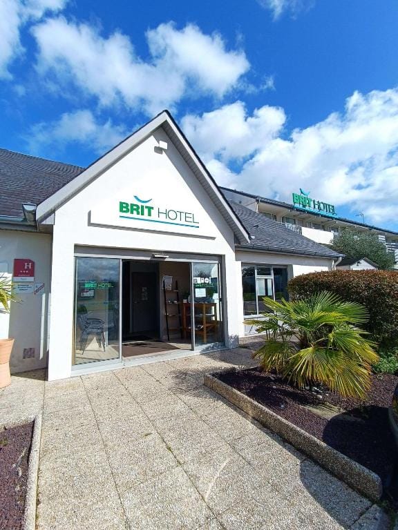 Brit Hotel Quimper Sud Climatisé — 5