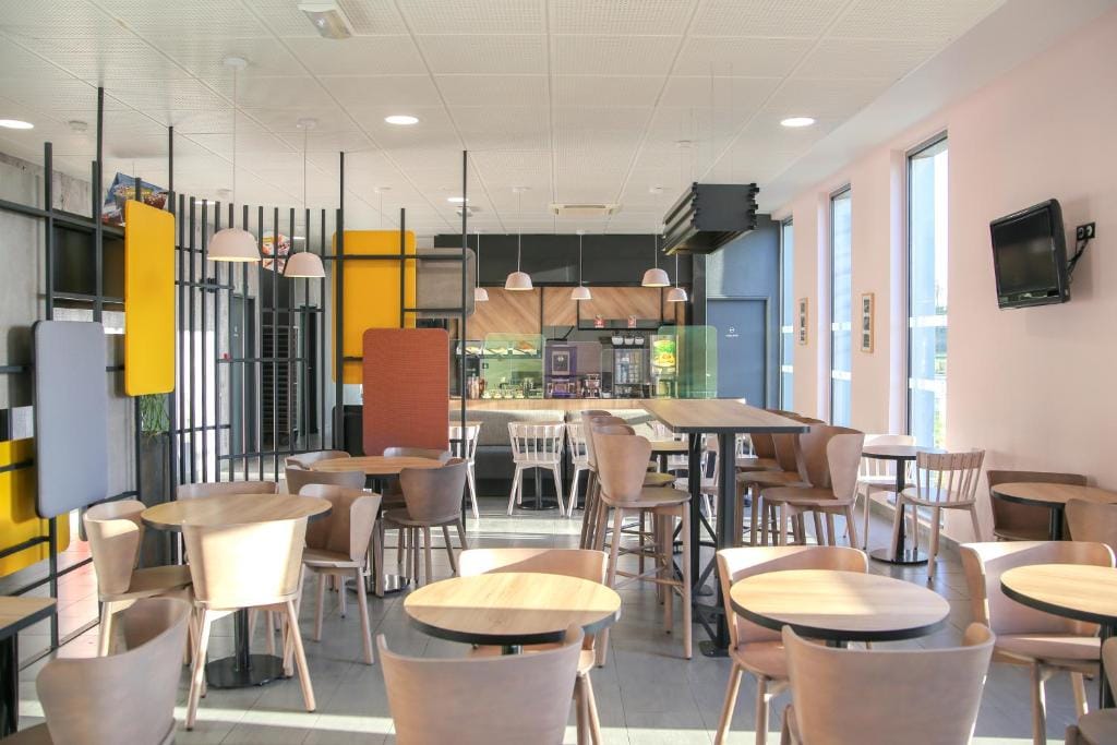 B&B HOTEL Reims Bezannes — 4