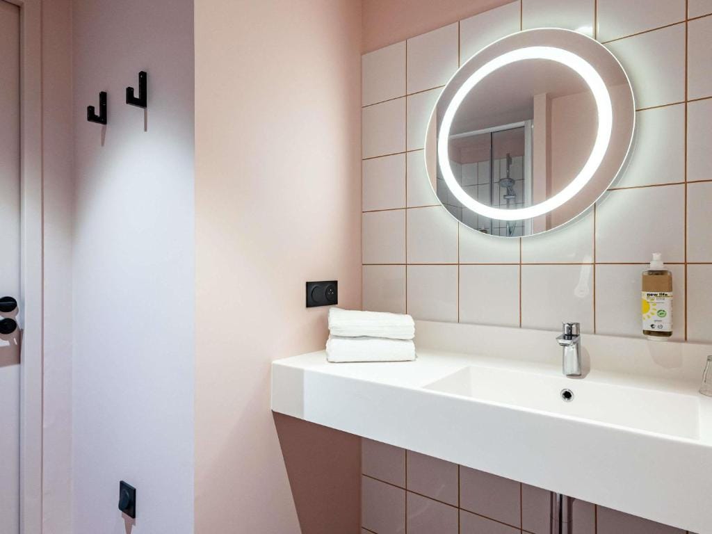 greet Hotel Reims Tinqueux — 5