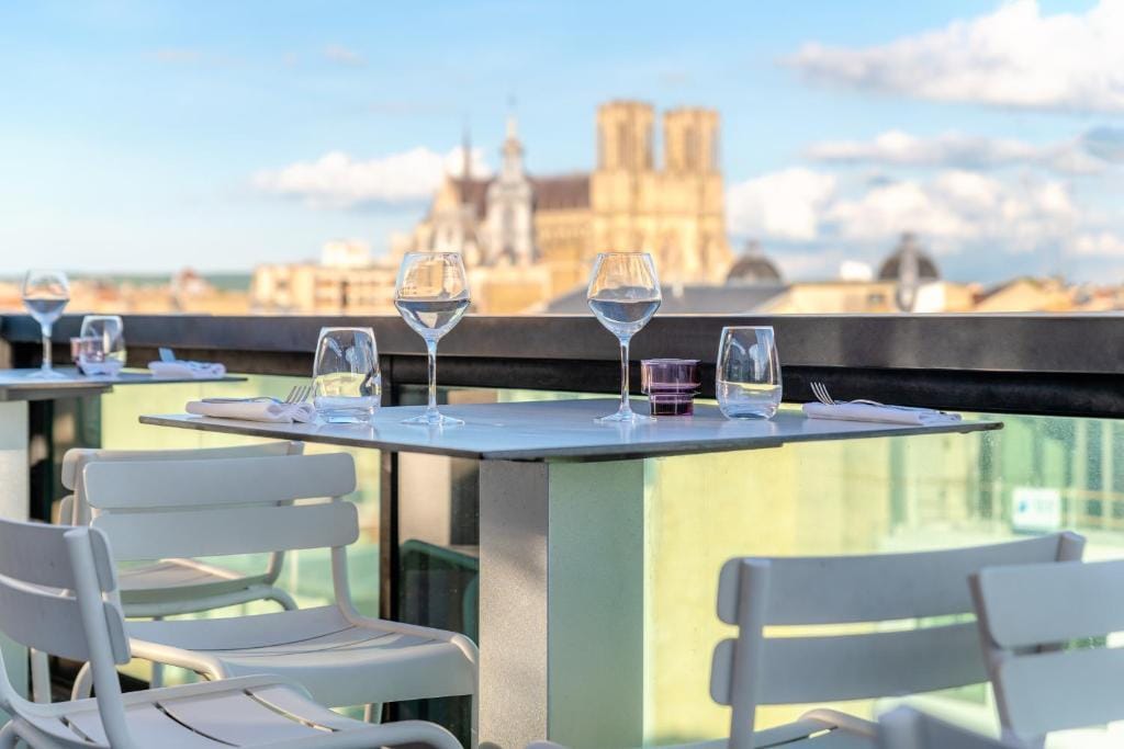 Holiday Inn Reims Centre by IHG — 3