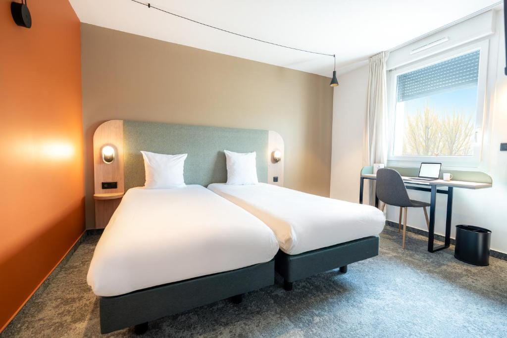 Hôtel Akena Reims Bezannes — 4