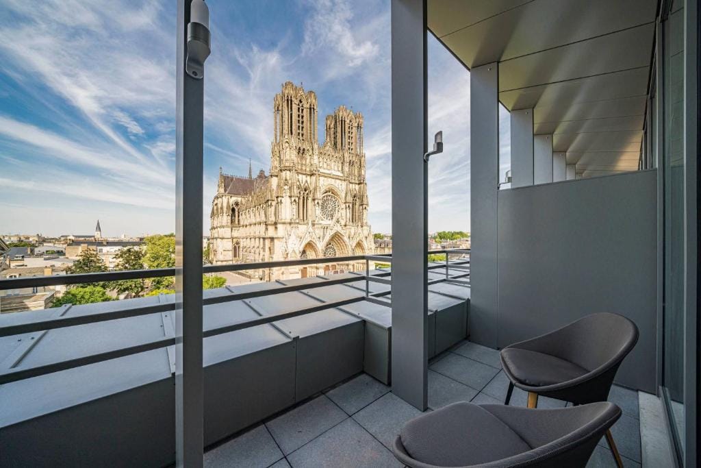 La Caserne Chanzy Hotel & Spa, Autograph Collection — 3