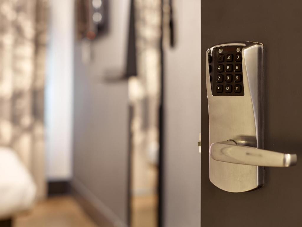 B&B HOTEL Rennes Ouest Villejean 3 étoiles — 3