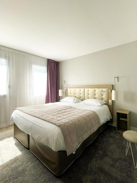 Hôtel Anne De Bretagne — 2